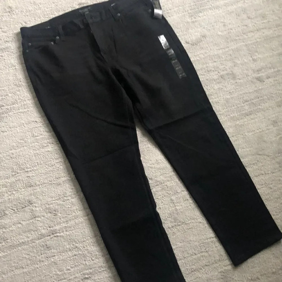 Banana Republic Mid + Skinny Jeans - Picture 15 of 16